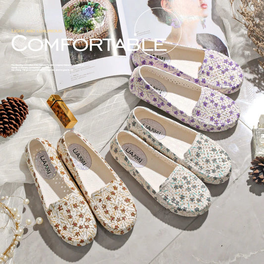 Flower Pattern Flat Walking Shoes