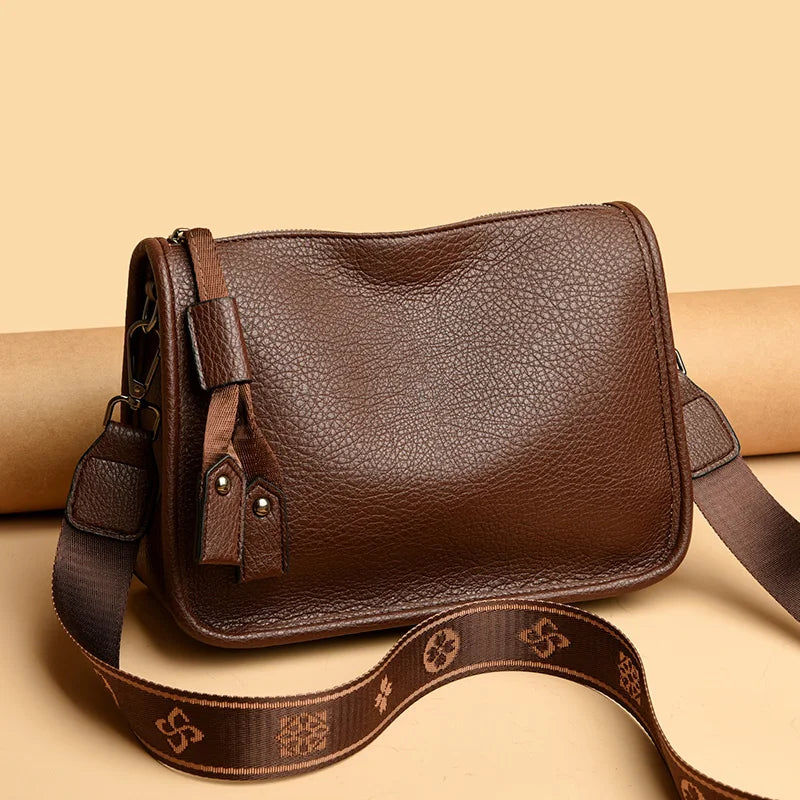 Leather shoulder bag