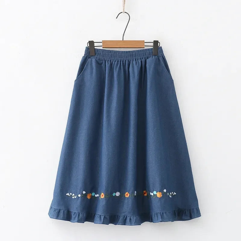 Floral Embroidery Knee Length Skirt